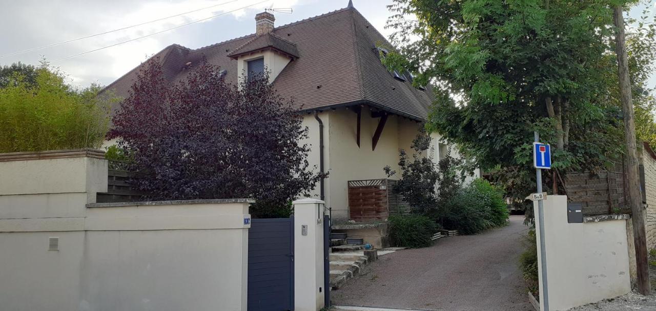 Au P'Tit Versailles Châtillon-sur-Seine Eksteriør bilde